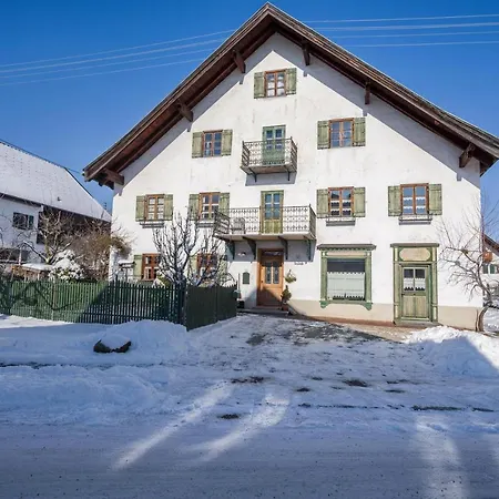 Gschwand شقة