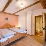 Gschwand Apartment *